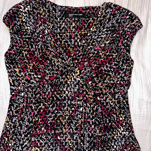 Jones New York Multi Color Print Stretchy Flowy - Picture 6 of 9